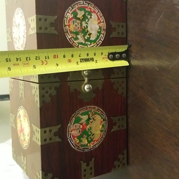 Jewelry Box - Picture 7 of 7